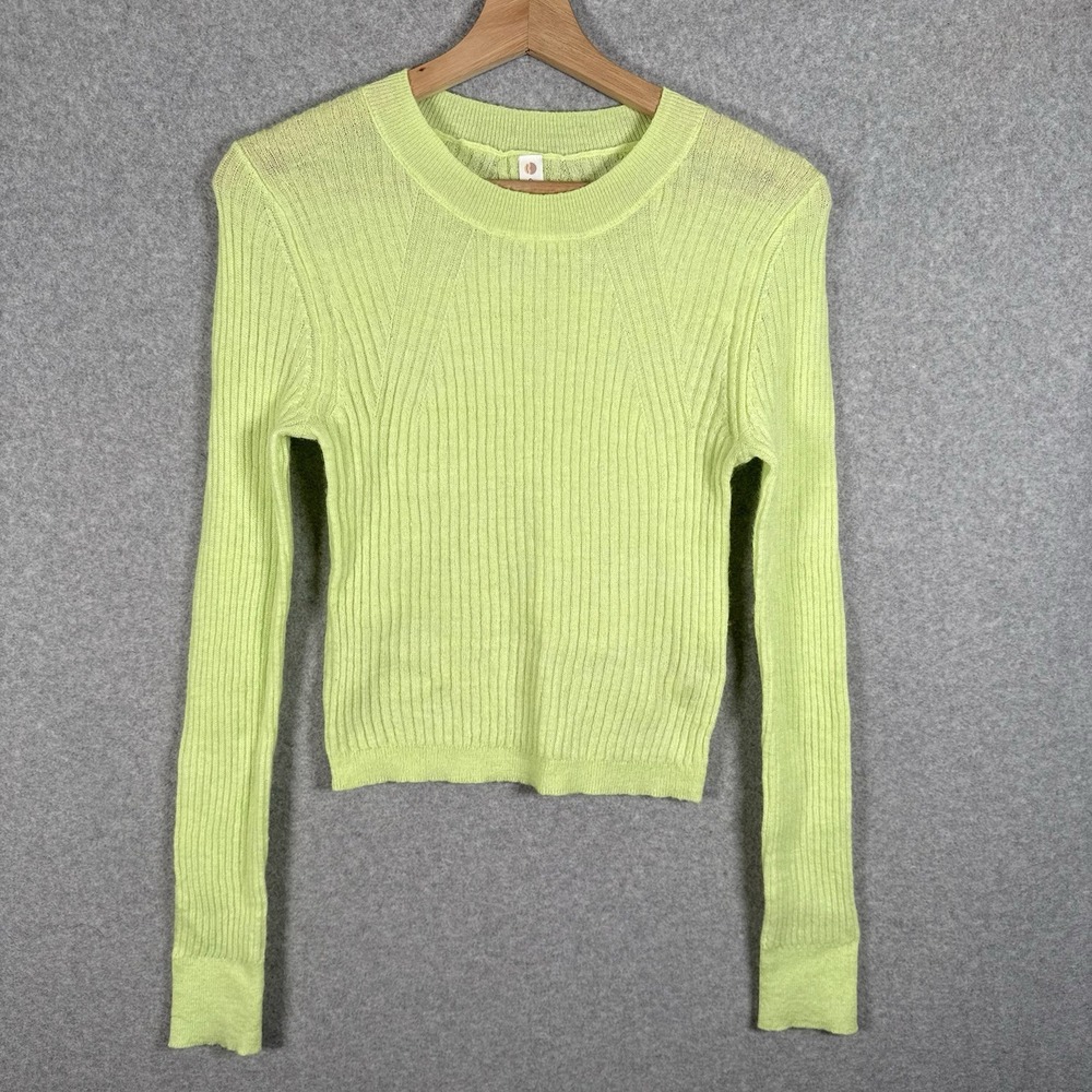 Dailyโ Practice Anthropologie Size Medium Bright Green Ribbed Crop Light Sweater